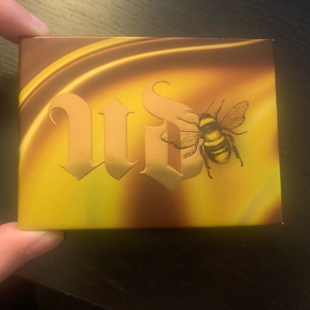 Urban Decay Honey Pot palette